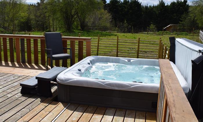 Lime, Mid Wales Lodges